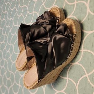 Kenneth Cole Odell wedges